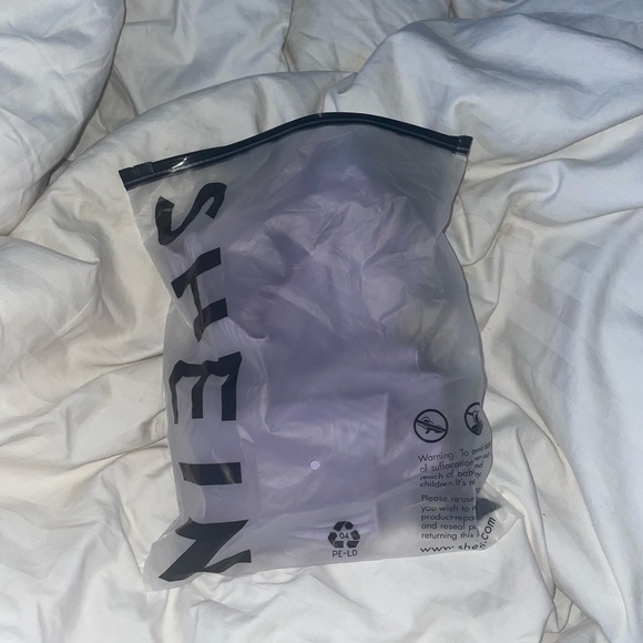 Shein set - Picture 2 of 2